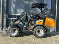 Wheelloader Giant G2700HD+