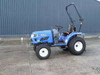 Tractor Iseki TM3267E .