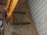 Fork lift & Fork lift truck  Hefmast met pallet lepels