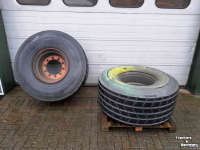 Wheels, Tyres, Rims & Dual spacers  550/60Xr22,5 wiel