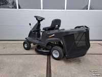 Ride-on mower Stiga ATZ66 zitmaaier