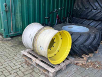 Wheels, Tyres, Rims & Dual spacers  18X28