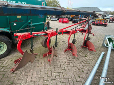Ploughs Vogel & Noot Rondgaand 4 schaar