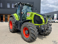 Tractor Claas AXION 830 CMATIC