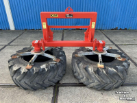 Feed sweeper wheel Kemp Dubbele voerbandveger
