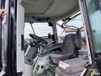 Tractor Claas Arion 610