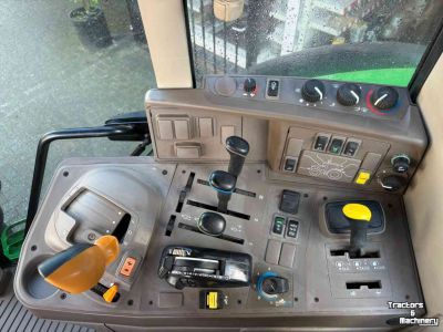 Tractor John Deere 6120M