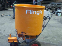 Sawdust spreader for boxes Flingk SE 250