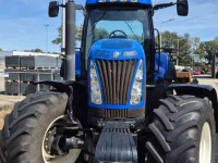 Tractor New Holland T8020 FP 40 Kmh. Lucht, geveerde vooras