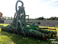 Disc harrow  Schijveneg met bemester