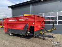 Silage-block distribution wagon Schuitemaker Amigo 40 kuilvoerblokkendoseerwagen