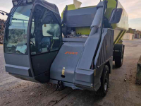 Self-propelled feed mixer  Pointer 190 LS