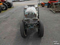 Small-track Tractor Eicher es 202