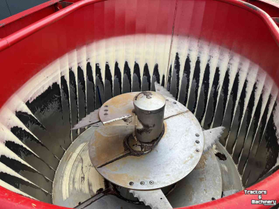 Vertical feed mixer Siloking TrailedLine Classic Compact 8