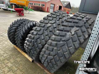 Wheels, Tyres, Rims & Dual spacers BKT Set Gazonbanden 480/70x34 & 360/70x24
