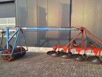 Ploughs Huard 4 schaar