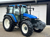 Tractor New Holland TS100