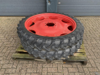 Wheels, Tyres, Rims & Dual spacers  Cultuurwielen 9.5R48