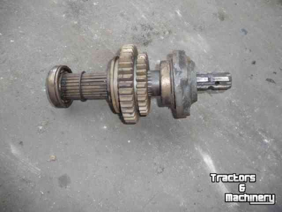 Used parts for tractors Fendt 100 serie