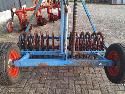 Ploughs Huard 4 schaar