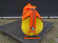 Sweepers and vacuum sweepers Hofstede Veegmachine Borstel diameter 90cm mobiele kraan graaf machine veeg  veger borstel machine
