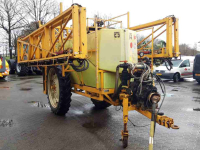 Fieldsprayer pull-type Dubex Vector 33 m. 3200 l. veldspuiten