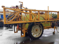 Fieldsprayer pull-type Dubex Vector 33 m. 3200 l. veldspuiten