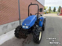 Tractor New Holland T3020