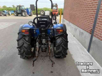 Tractor New Holland T3020