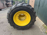 Wheels, Tyres, Rims & Dual spacers Michelin 710/55R30