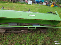 Fertilizer spreader Basrijs Rijenbemester 3 uitlopen