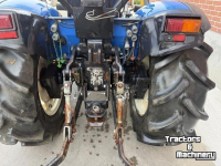 Tractor New Holland T3020