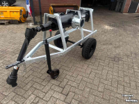 Manure pump Meyer 3000 liter wormpomp op onderstel