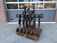 Inter-row cultivator  Elco frontschoffel met hefmast