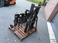Inter-row cultivator  Elco frontschoffel met hefmast