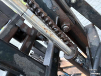 Inter-row cultivator  Elco frontschoffel met hefmast