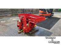 Fertilizer spreader Lely SE Centermatic met centronic strooicomputer