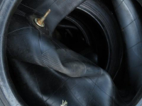 Wheels, Tyres, Rims & Dual spacers  4x 10.0/75R15.3 Banden met binnenband