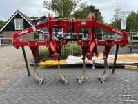 Deep subsoiler Unia Plow B4 voorzetwoeler/digger