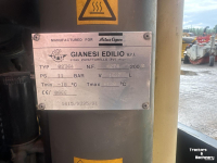 Irrigation spray lines  Lucht compressor