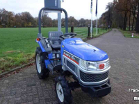 Horticultural Tractors Iseki Sial Hunter 16S 4WD
