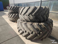 Wheels, Tyres, Rims & Dual spacers Trelleborg 750/70R44 en 650/60R38