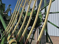 Rake Krone Swadro TC 880, 60 ha gebruikt