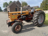 Tractor Renault 651 cabrio