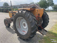Tractor Renault 651 cabrio
