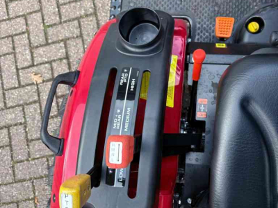 Horticultural Tractors Captain 263 H
