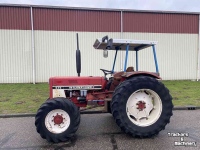 Horticultural Tractors International 633 4wd