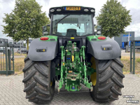 Tractor John Deere 6215R