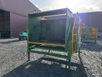Bulk box tipper  Auger, VC 180, kistenkantelaar,