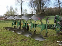 Ploughs Amazone Cayron 200